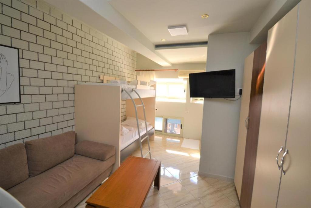 Central Condos Саранде Екстериор снимка